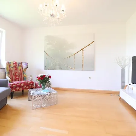 Gutenberg - Helle Und Geraeumige In Uninaehe