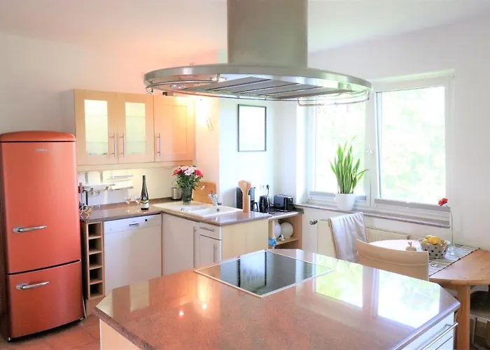 Gutenberg - Helle Und Geräumige In Uninähe Apartment *