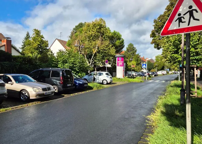 Gutenberg - Helle Und Geräumige In Uninähe